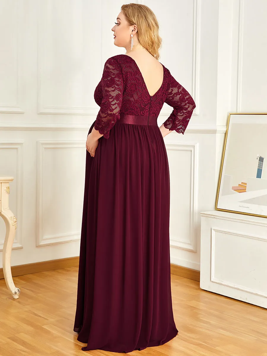 Robe de soirée glamour à demi-manches col rond et dos brodé pour maternité