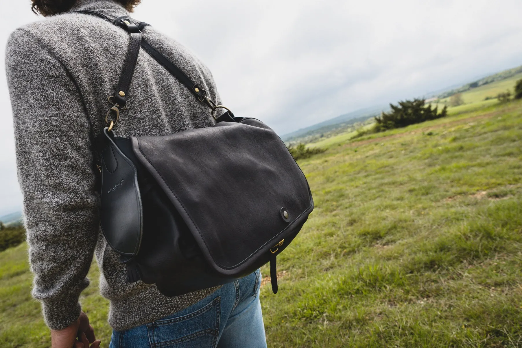 Sac du Berger Pack : un Sac en Cuir pour Photographe Made in France